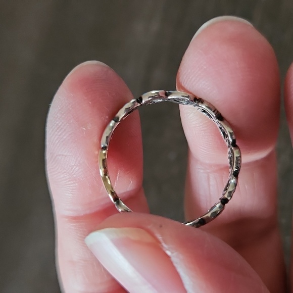 Pandora Infinity Ring - Picture 4 of 7